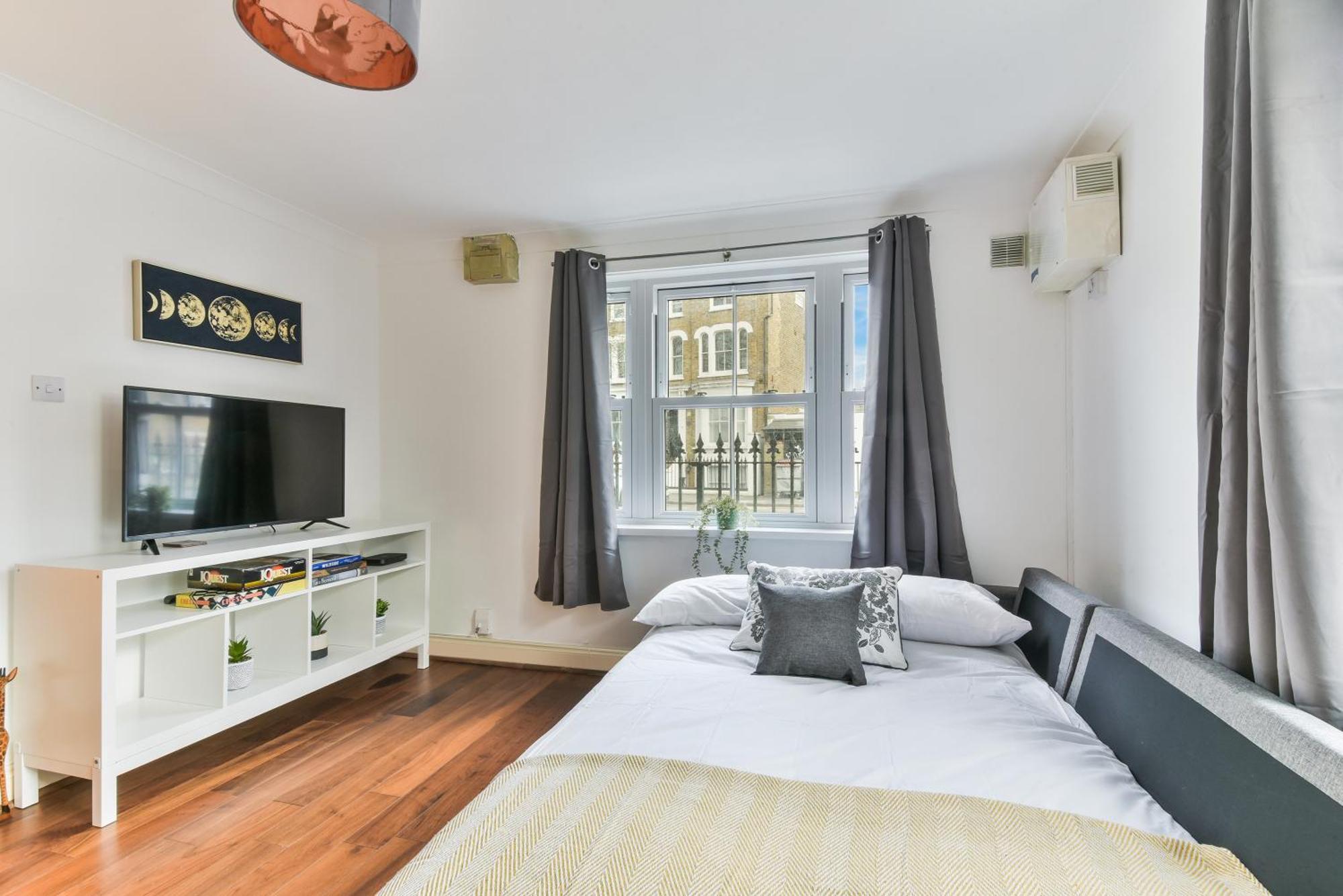 Апартаменты Fantastic Central Line City-Pad! Лондон Экстерьер фото